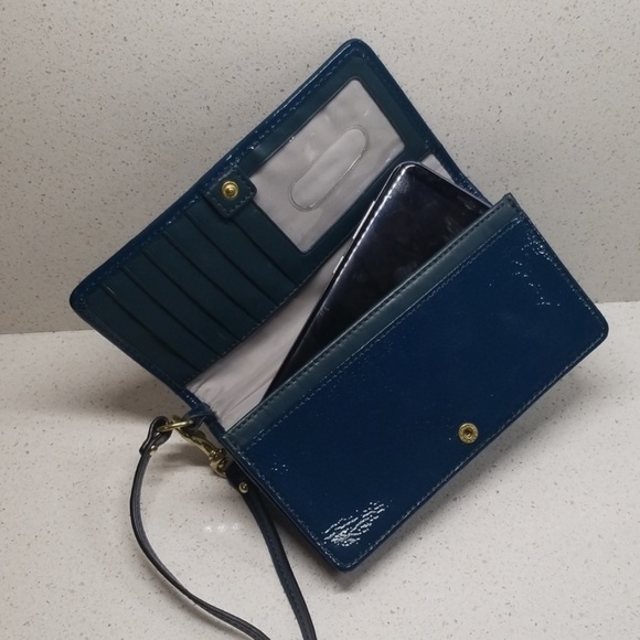 COACH womens wristlet - Picture 6 of 6